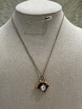 Rose Gold Camera Charm Necklace Costume Jewelry